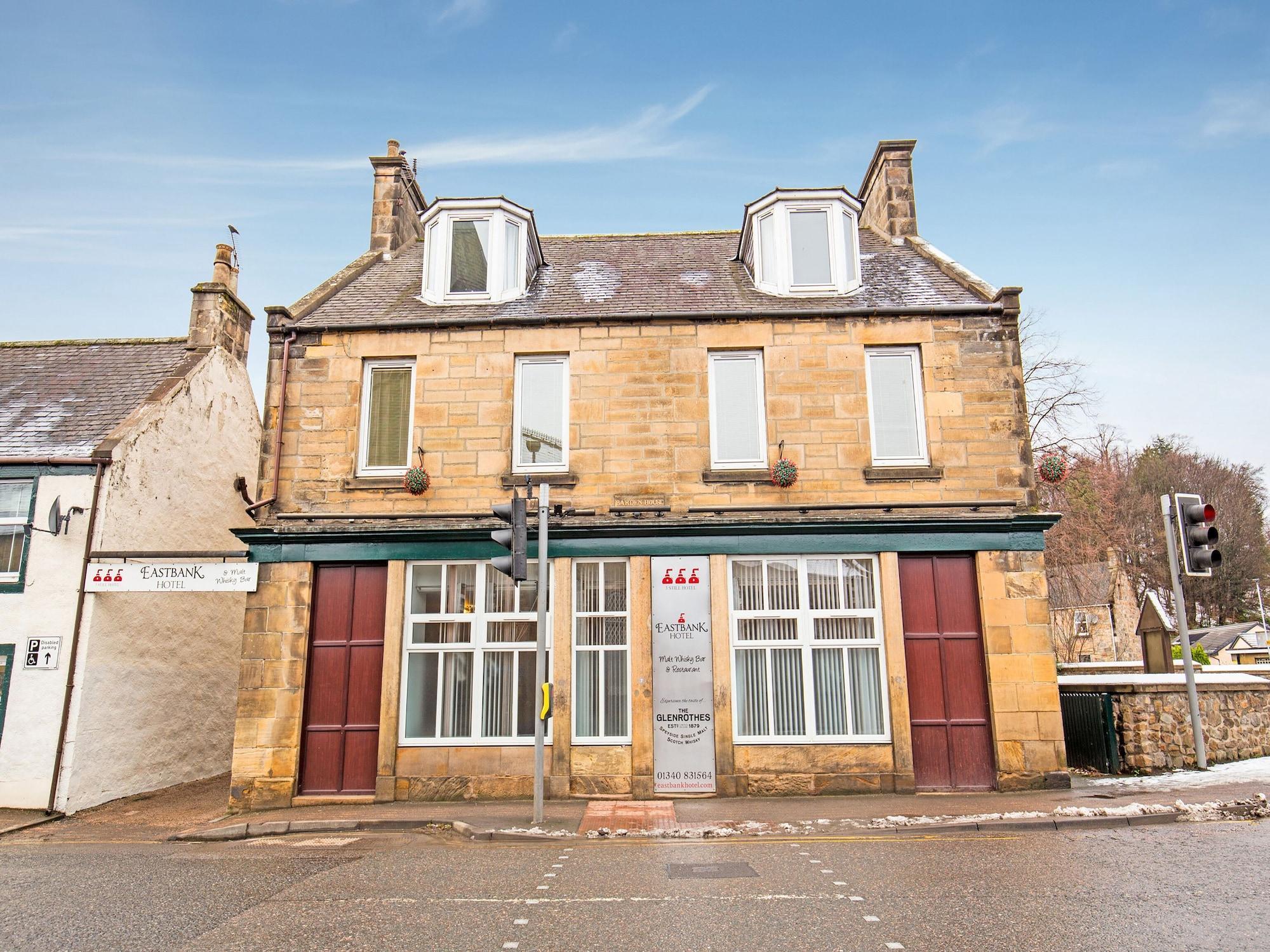 Oyo Eastbank Hotel, Speyside Scotland Rothes Exterior foto