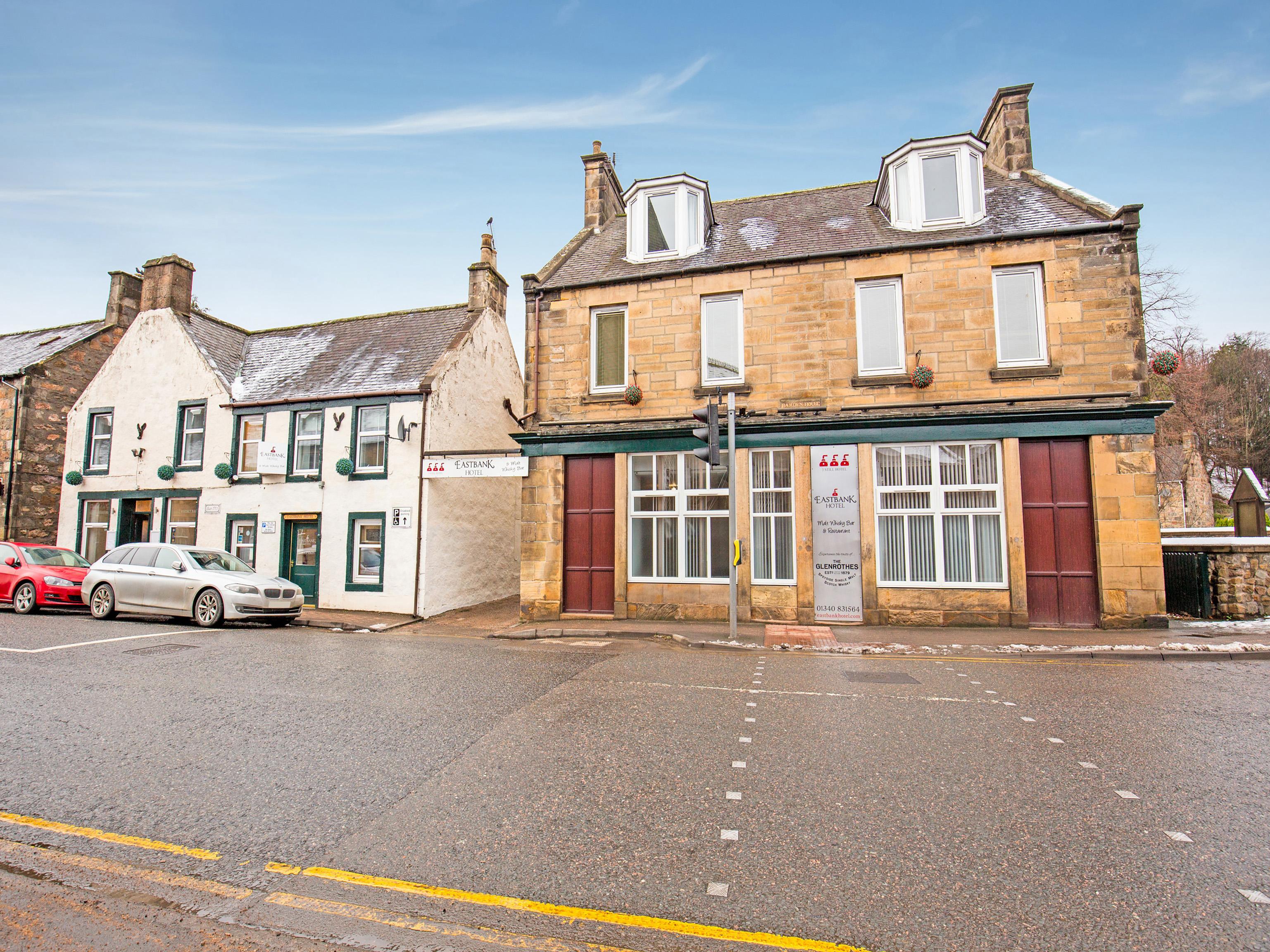 Oyo Eastbank Hotel, Speyside Scotland Rothes Exterior foto